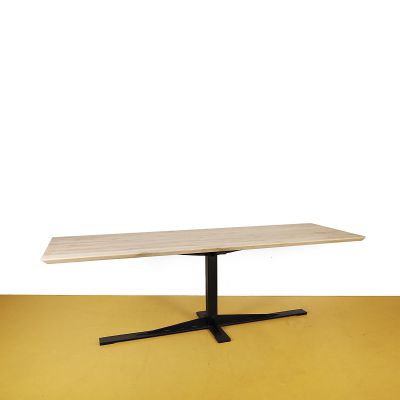 Eettafel oud eiken met kruispoot