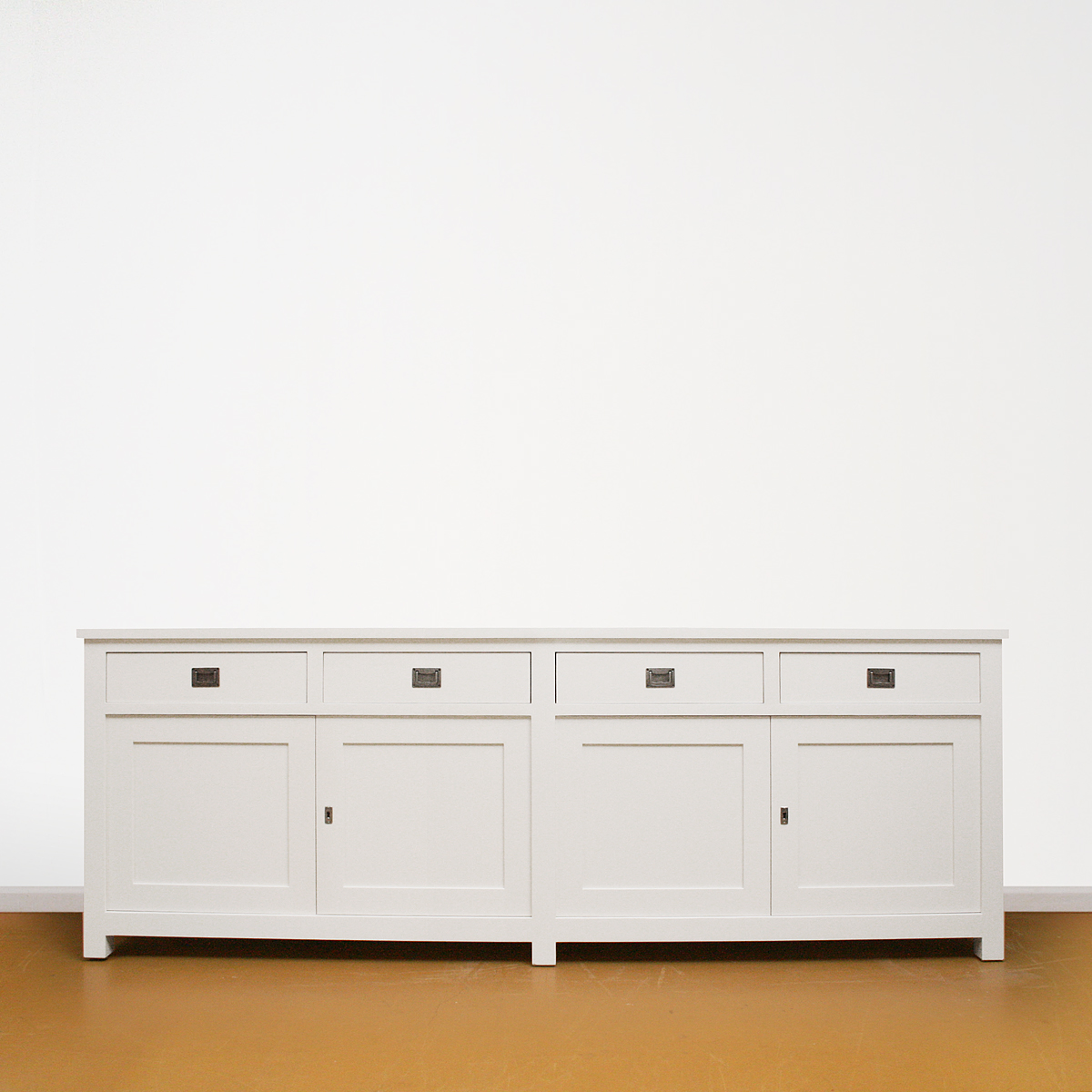 Dressoir op maat wit handgeschilderd