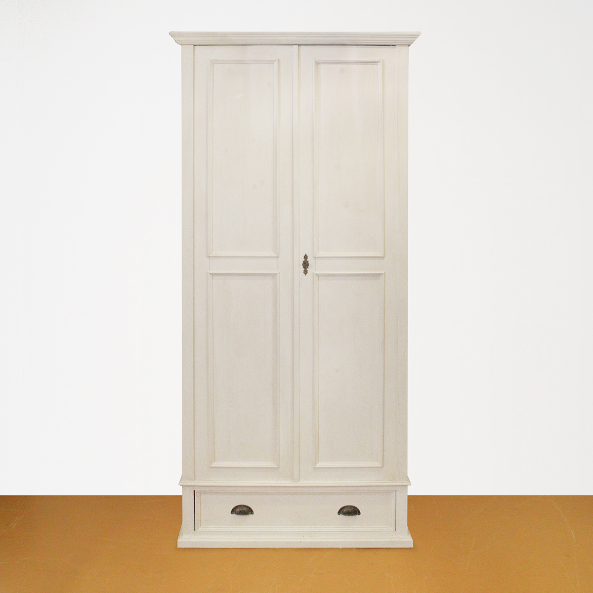 Linnenkast op maat wit