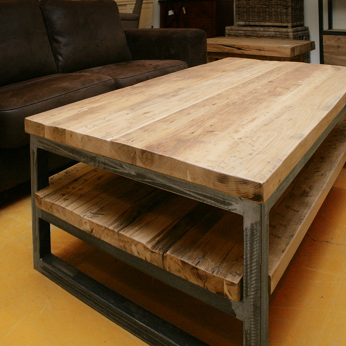 Salontafel op maat oud eiken – staal